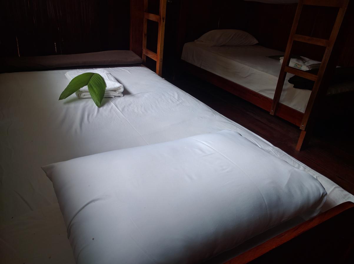 Green Forest Ecolodge Puerto Montufar Exteriér fotografie